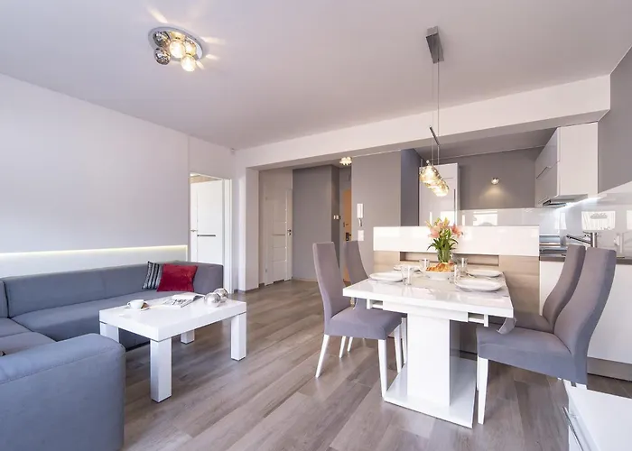 Secret Garden 150 M From The Beach By Noclegi Renters